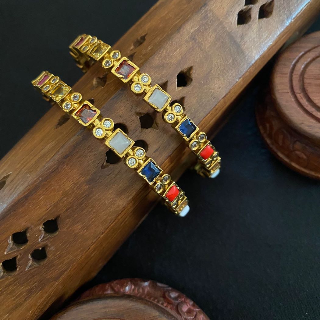 NAVARATHNA BANGLES VERSION 2